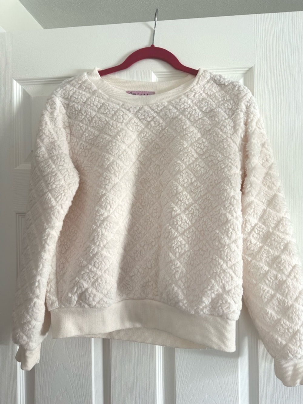 Crave Fame Ivory Quilted Crewneck Sweater